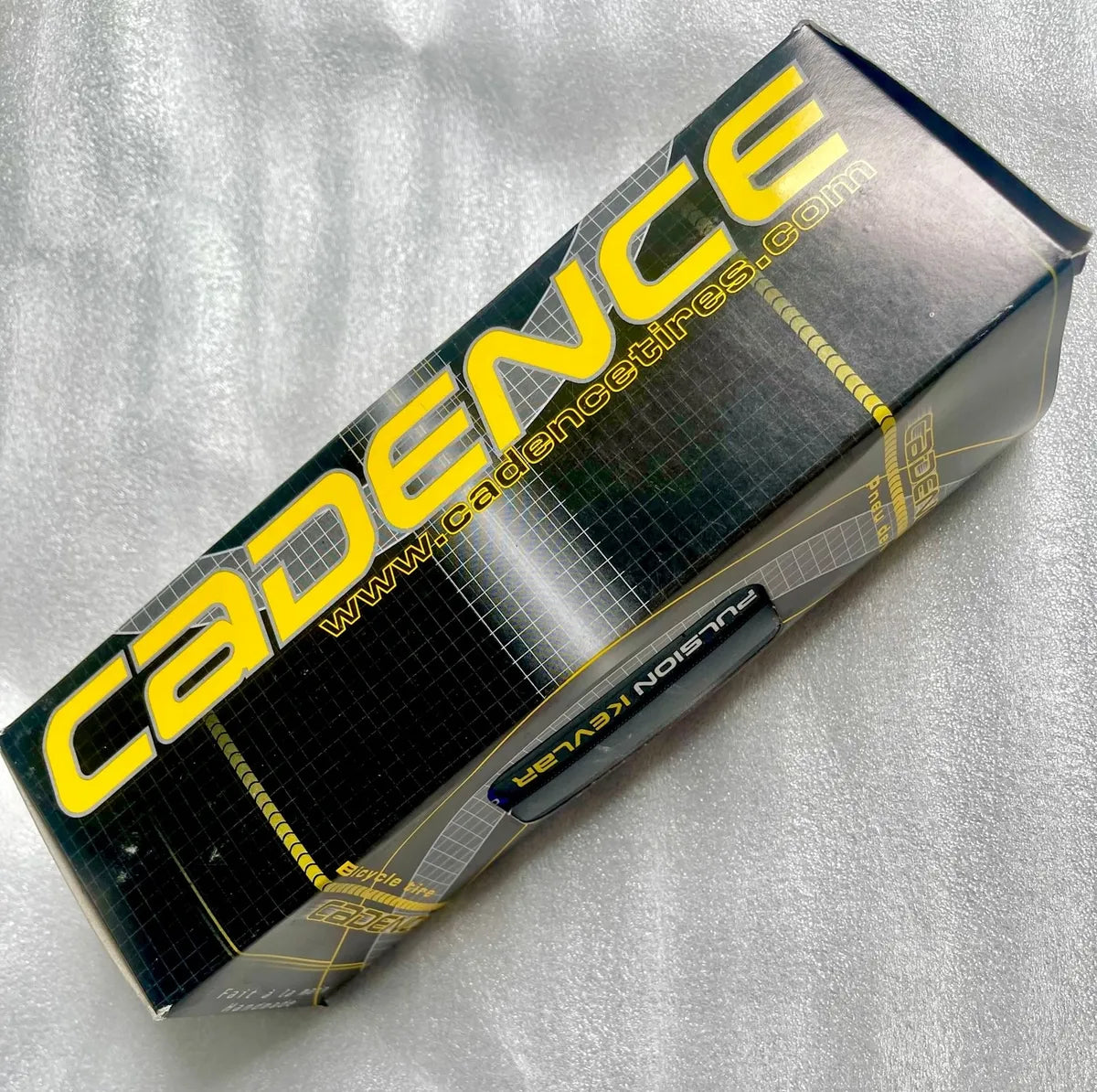 Cadence, ProPulsion Kevlar, 650cx23 tire, folding