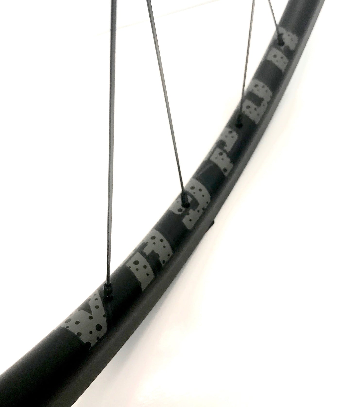VAYPOR UltraLight 24mm, 650c Front Wheel - Bicycle