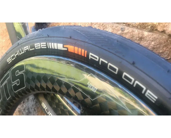 Schwalbe PRO-ONE, tubeless tire (406c x 28)